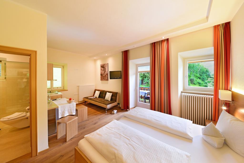 Hotel Ansitz Gamp 치우사 외부 사진