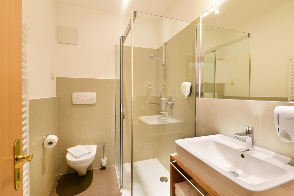 Hotel Ansitz Gamp 치우사 외부 사진